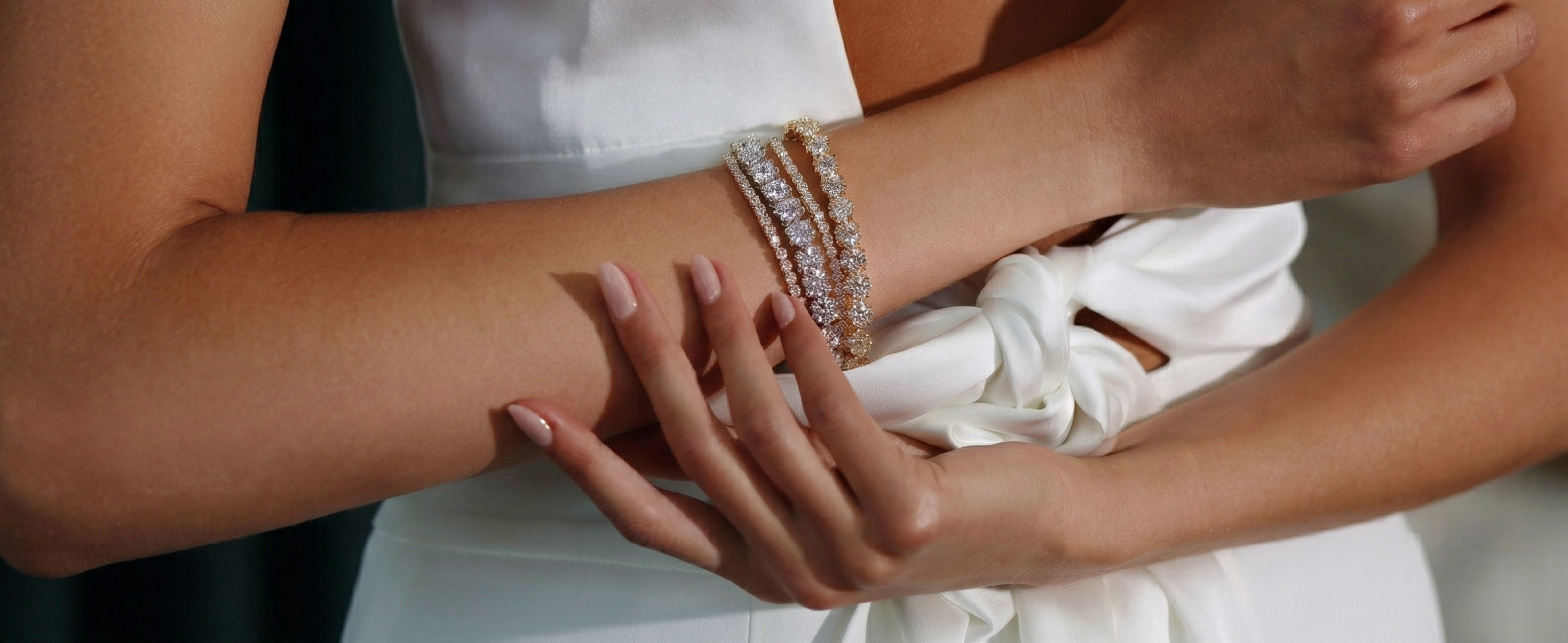 WIDE BRACELET