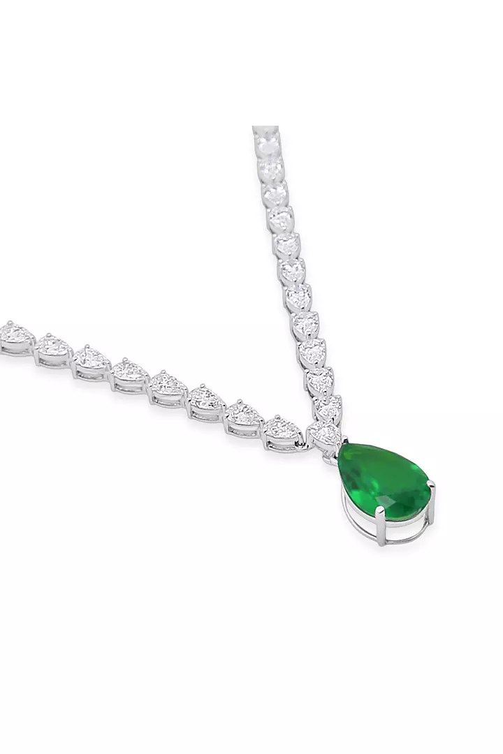 Pear shaped diamond drop necklace for rent
