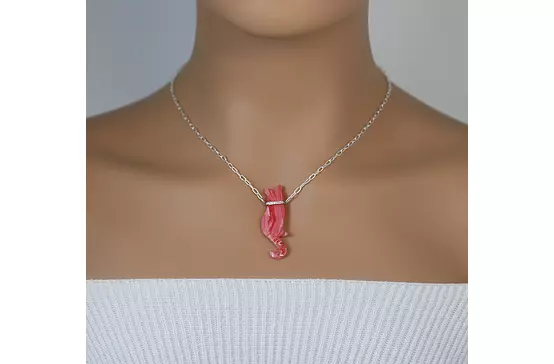 rent red necklace with diamonds