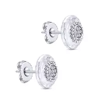 caviar earrings on rent for women