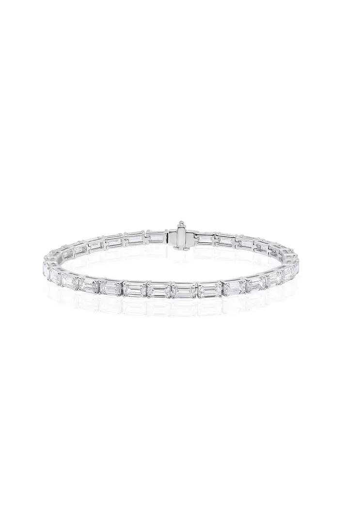 Emerald Shaped diamond tennis bracelet for rent