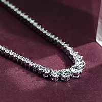 rent riviera graduated diamond tennis necklace