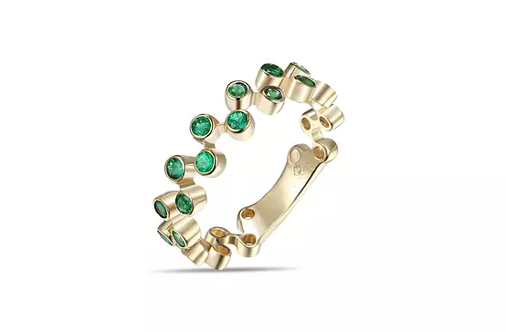 green emerald diamond ring on rent for women