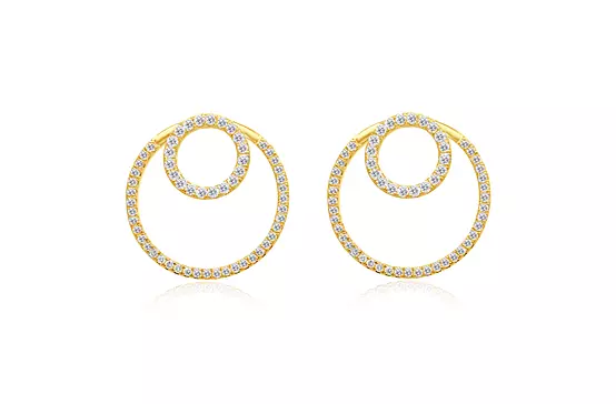 wedding day jewelry in diamonds hoop earrings set in yellow gold for rent