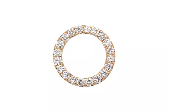 circle inside part with diamonds in yellow gold for rent for wedding