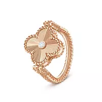 Vintage Alhambra Reversible,18K rose gold, Carnelian, Diamond ring for rent