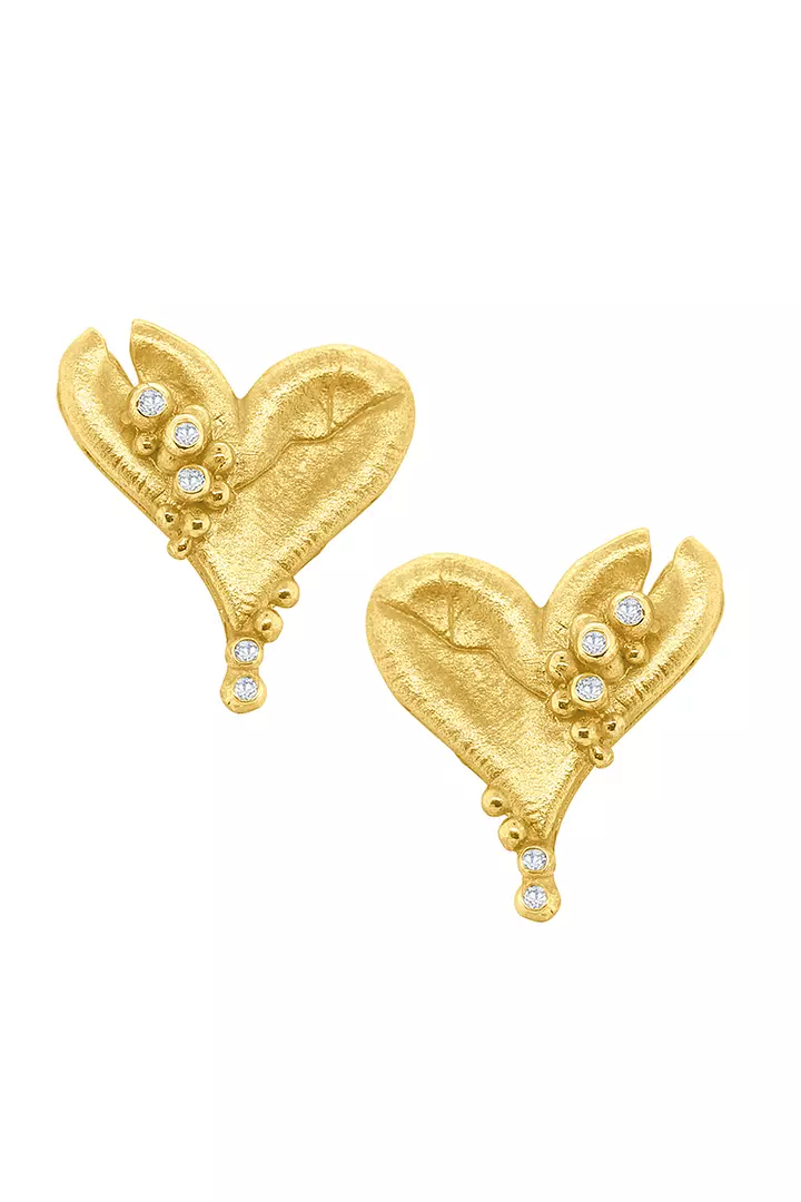 heart shaped earrings rental