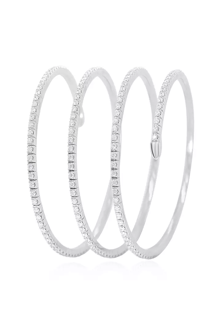 flexible diamond tennis bracelet for rent