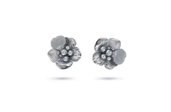Rent diamond pansy flower earrings