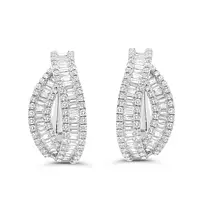 Rent diamond luxury earrings for wedding day