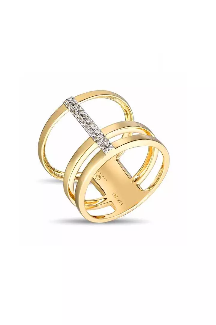 gold and diamond ring for women on rent