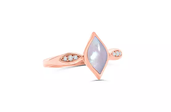 rose gold teardrop diamond ring on rent for women