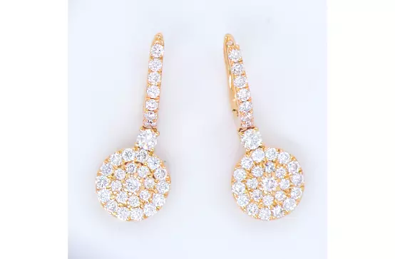 bridal yellow gold diamond jewelry and earrings for rent