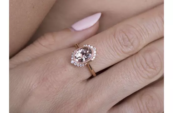 morganite and diamonds ring for rent on model