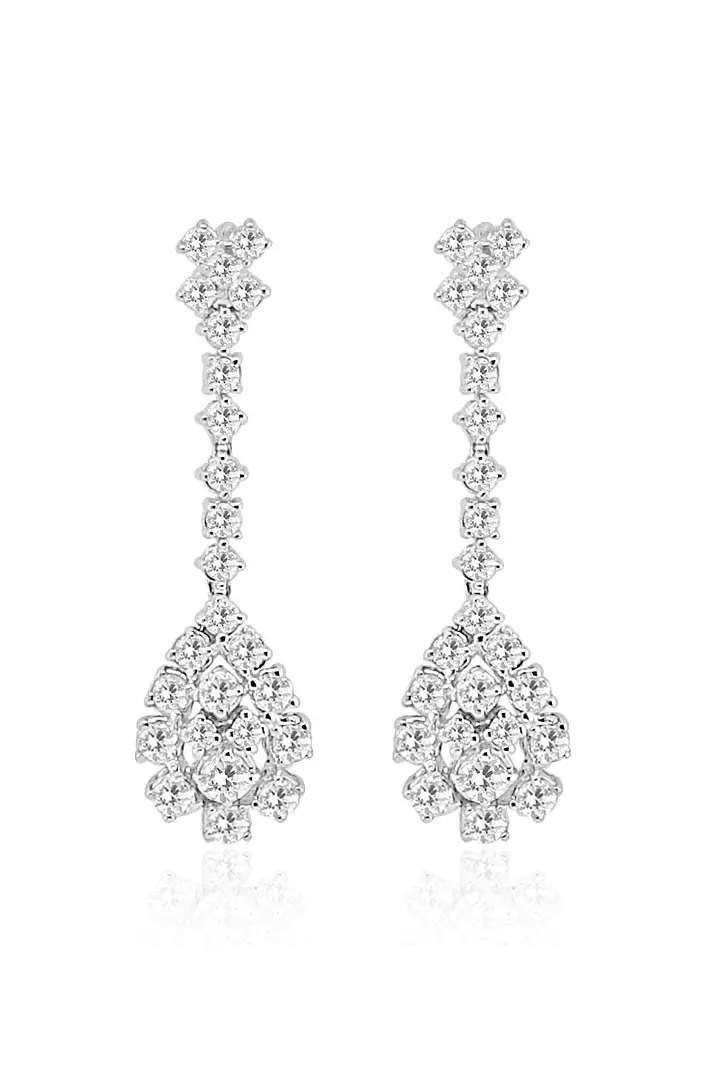 Pear Shaped Diamond Drop Earrings for rent
