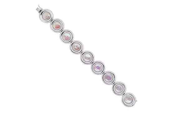 rose gold pearl bracelet on rent for women