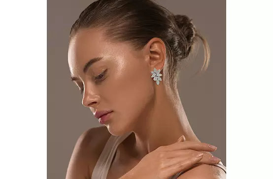 Diamond cluster earrings for rent