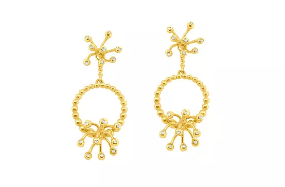 gold and diamonds drop earrings for rent
