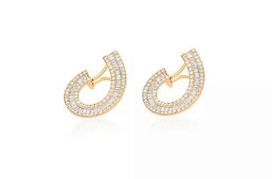 yellow gold diamond baguette earrings for rent