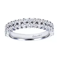 silver band with diamonds for women on rent