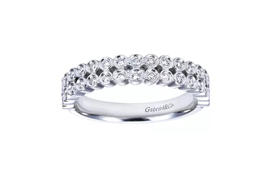 silver band with diamonds for women on rent