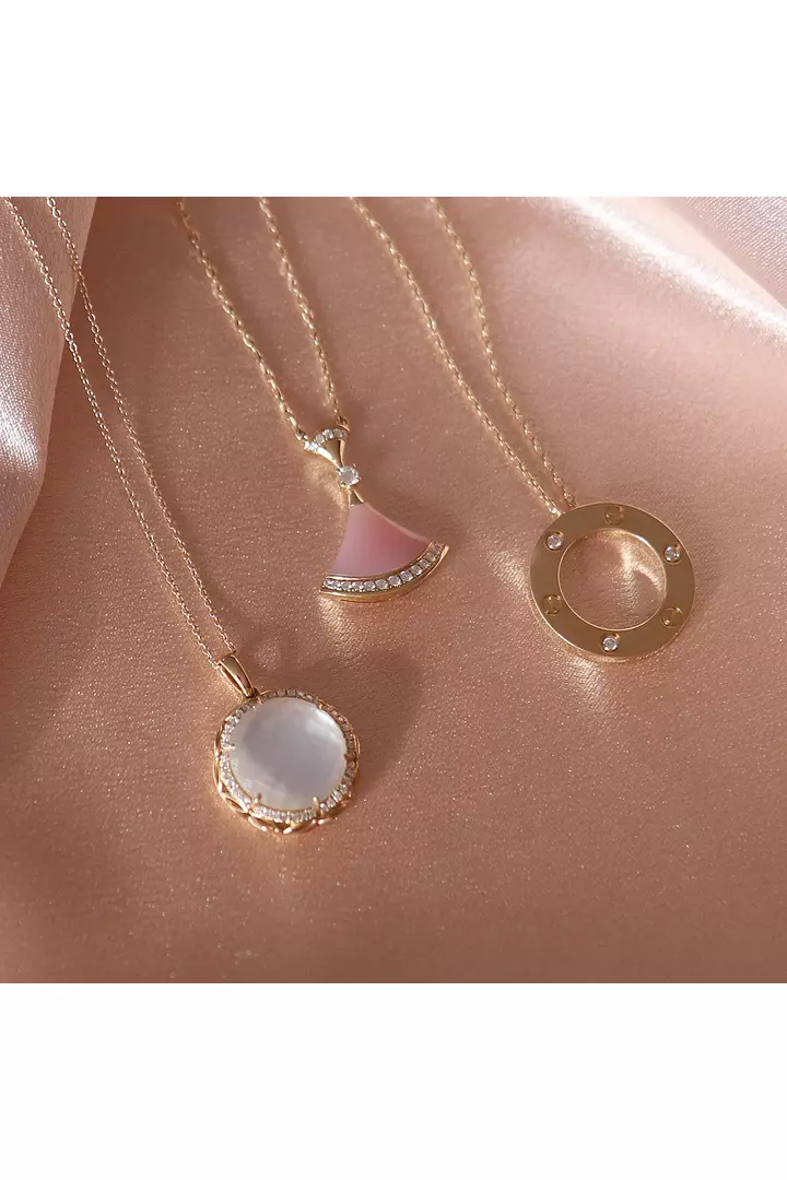 Doves by Doron Paloma Circle Pendant Necklace