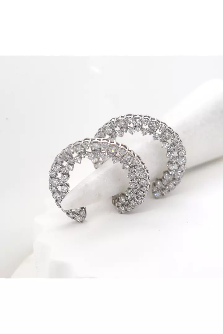 Fancy Wreath Shaped Diamond Earrings