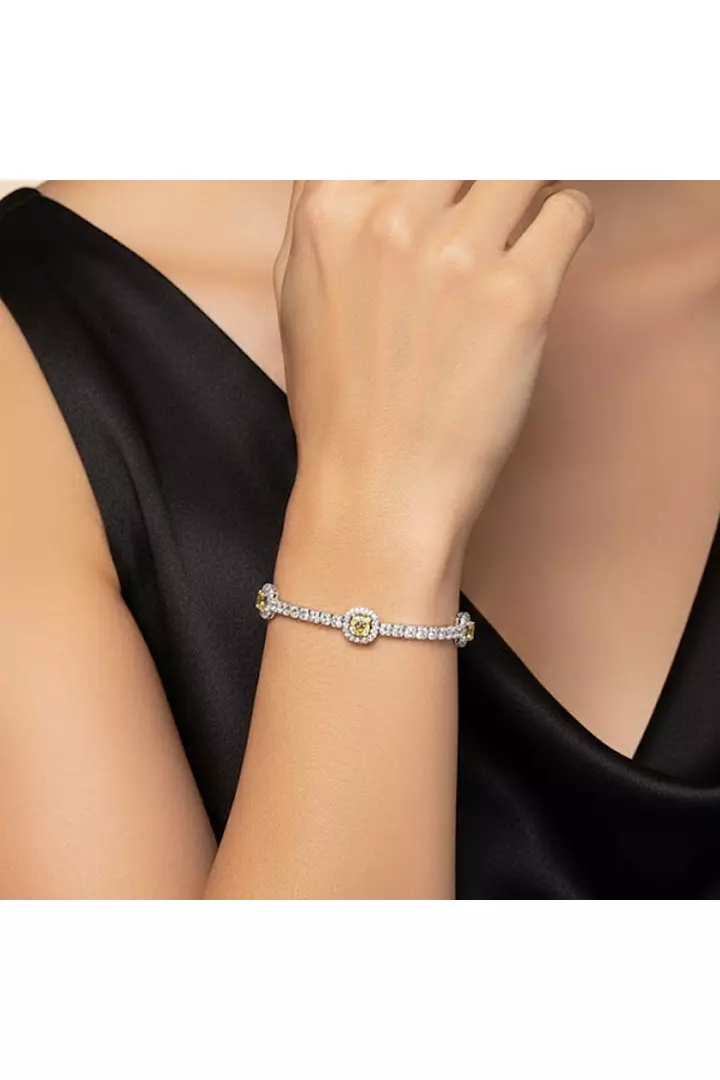 Fancy Yellow and White Diamonds Tennis Bracelet