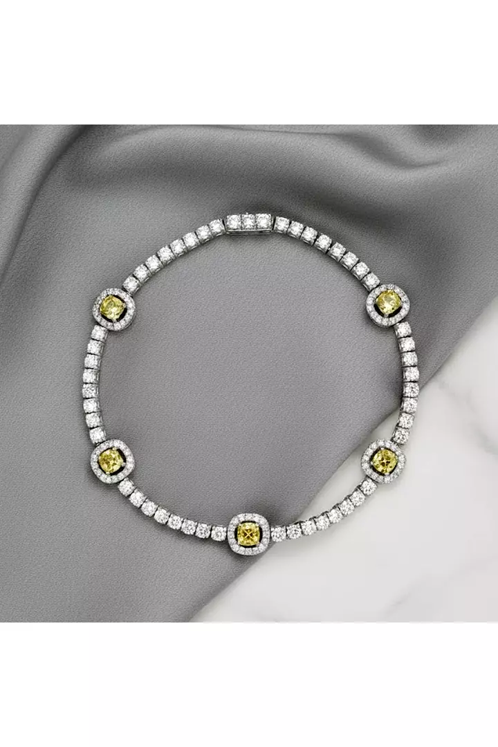 Fancy Yellow and White Diamonds Tennis Bracelet