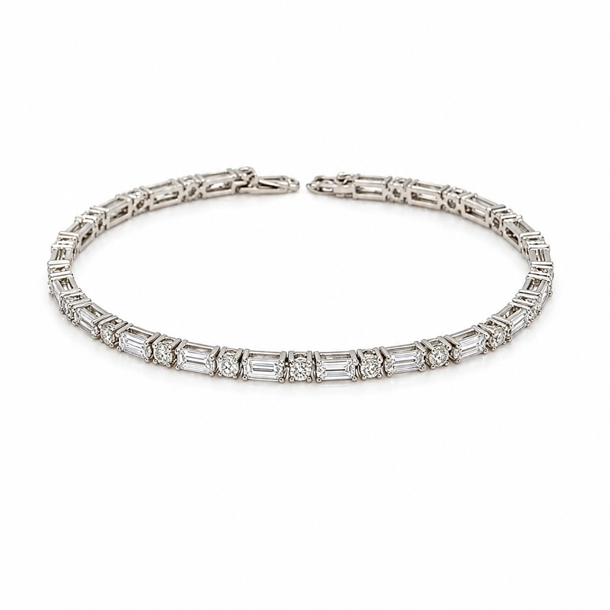 Alternating Emerald and Round Diamond Bracelet