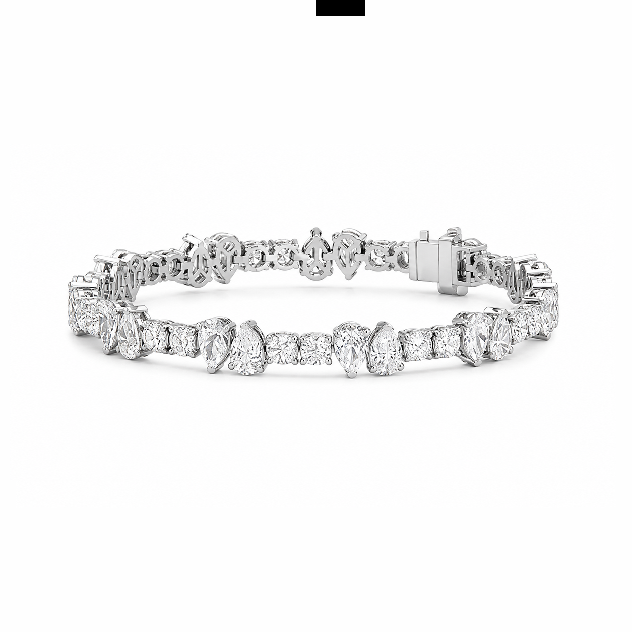 Pear shaped and round eco diamonds bracelet