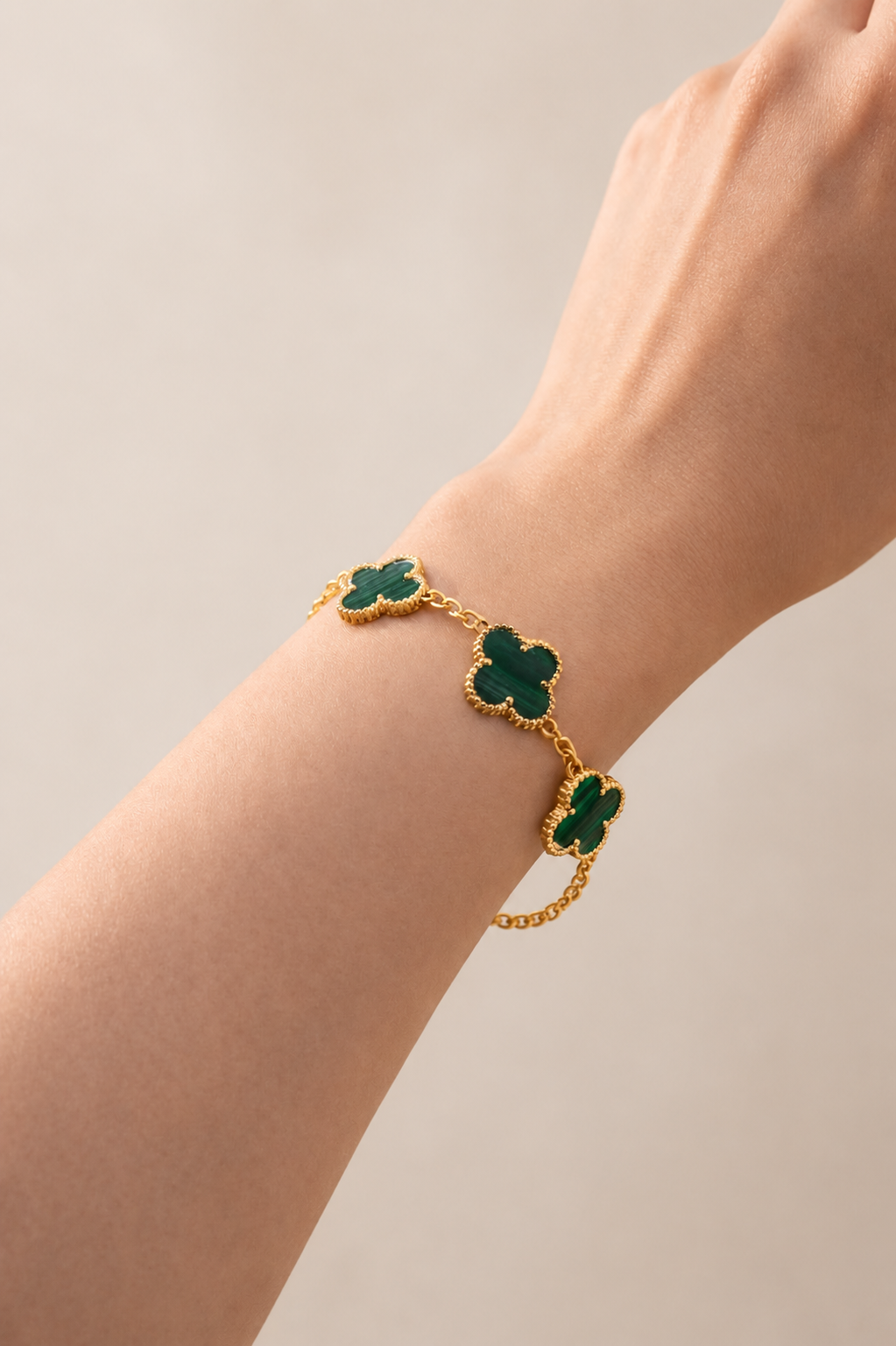 Van Cleef Green Malachite Alhambra Bracelet