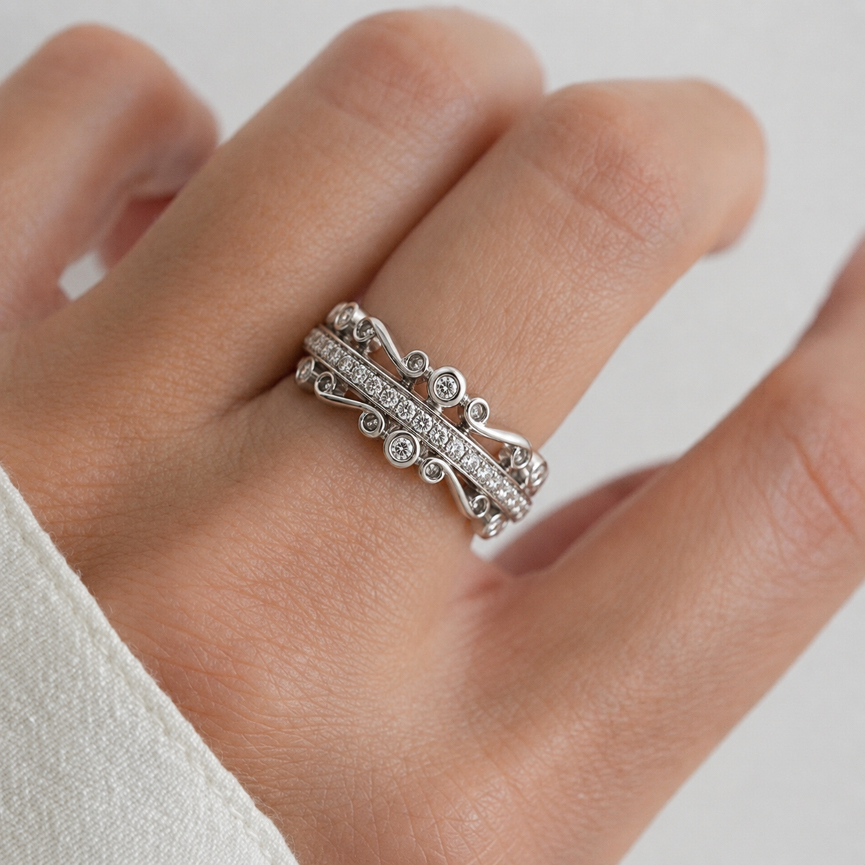 Parisian Style Diamond Band