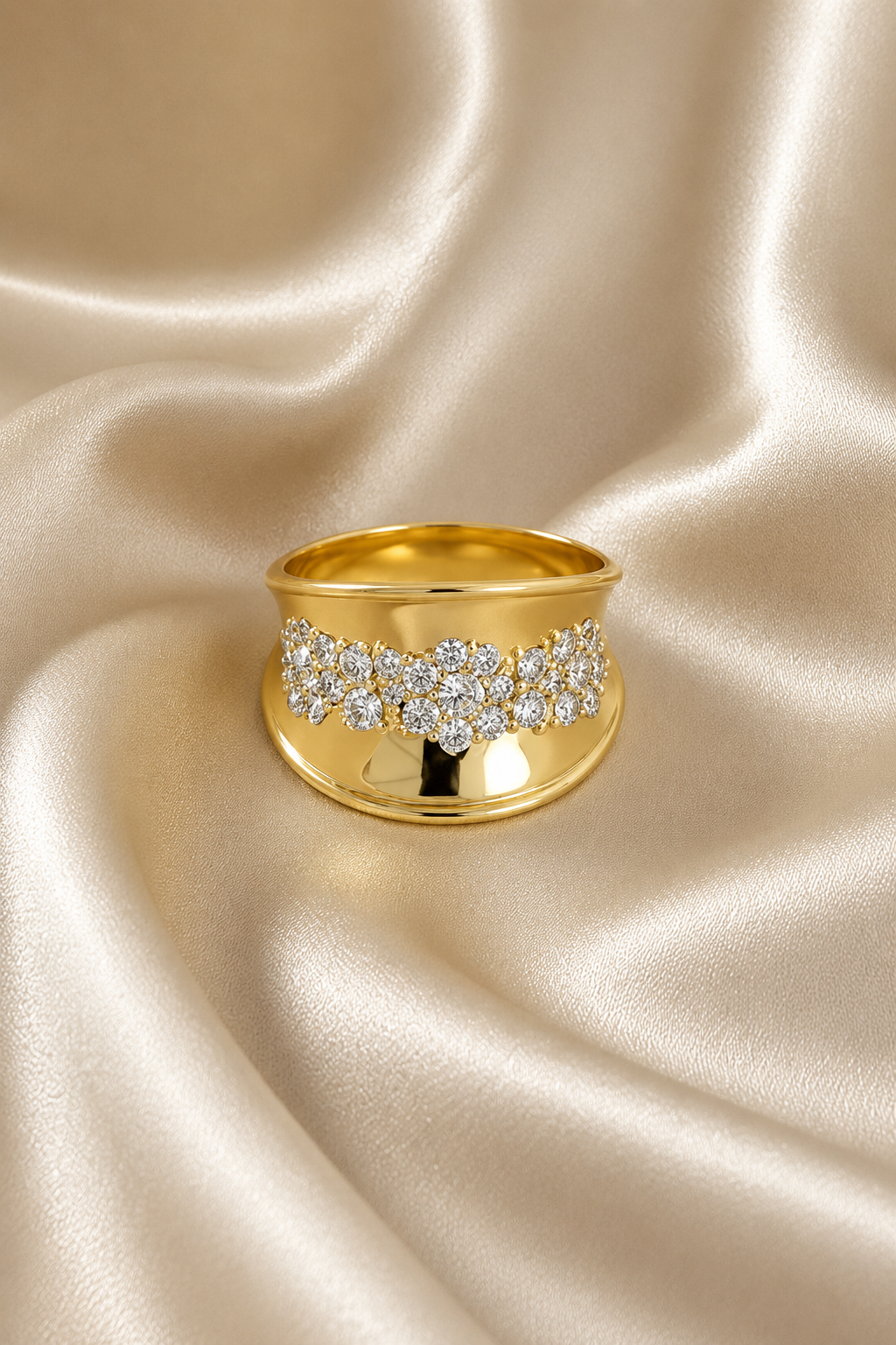 Vivienne Concave Eco Diamonds Cocktail Ring